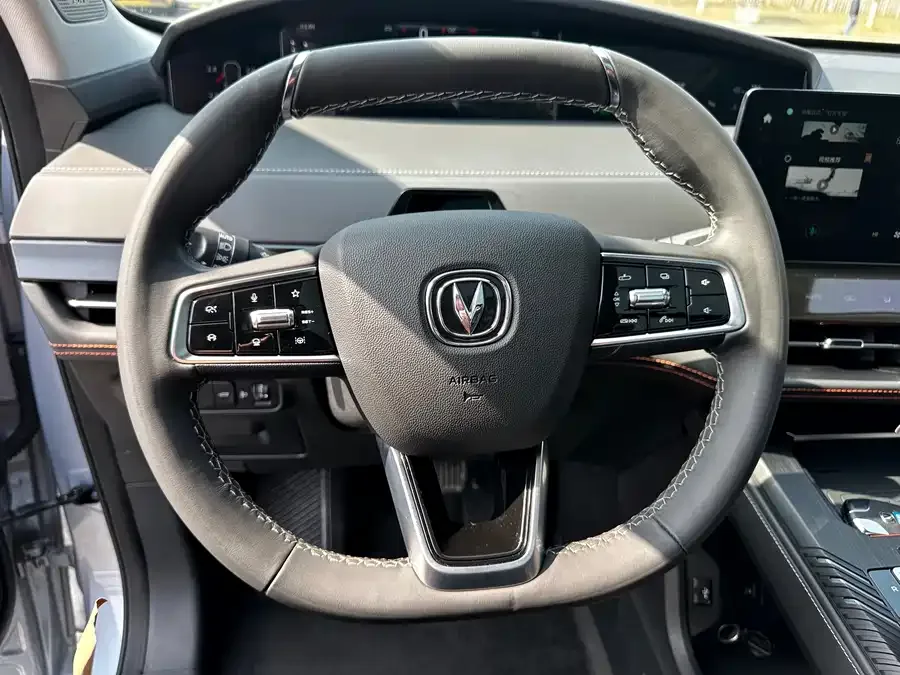 Changan UNI-K Changan UNI-K 2021 2.0T Premium Edition 2022 — миниатюра 4