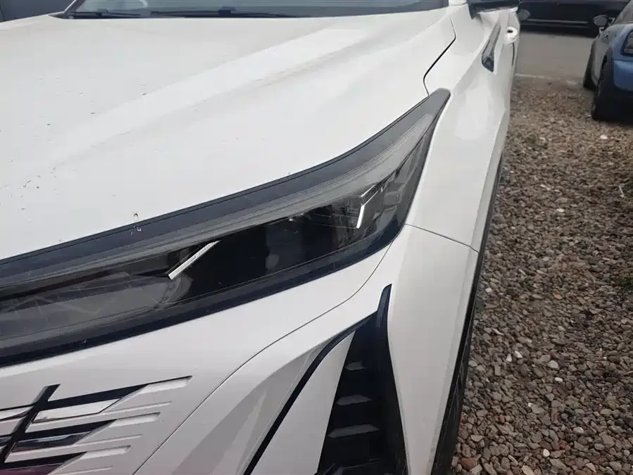Changan CS75PLUS Changan CS75PLUS 2023 third-generation 1.5T automatic premium model 2023 — миниатюра 2