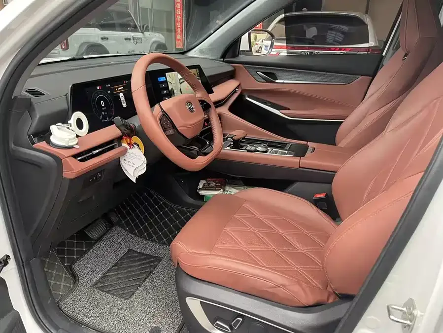 Changan CS75PLUS Changan CS75PLUS 2023 third-generation 1.5T automatic premium model 2023 — миниатюра 3