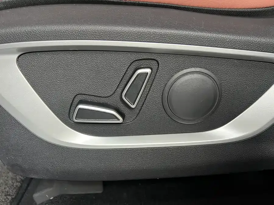 Changan CS75PLUS Changan CS75PLUS 2023 third-generation 1.5T automatic premium model 2024 — миниатюра 4