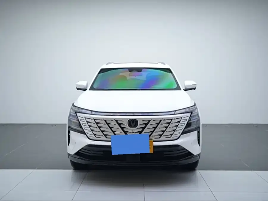 Changan CS75PLUS Changan CS75PLUS 2025 fourth-generation 1.5T New Blue Whale Smart Flagship Edition 2025 — фото 1, купить с доставкой в Москву