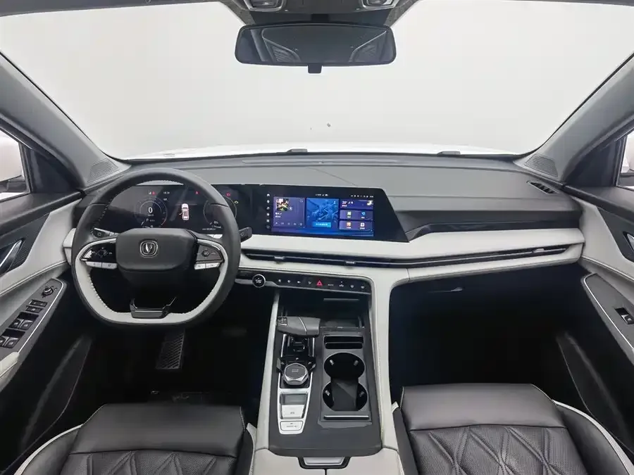 Changan CS75PLUS Changan CS75PLUS 2023 third-generation 1.5T automatic premium model 2024 — миниатюра 2
