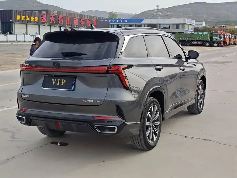 Changan CS75PLUS Changan CS75PLUS 2023 third-generation 1.5T automatic premium model 2023 — миниатюра 5