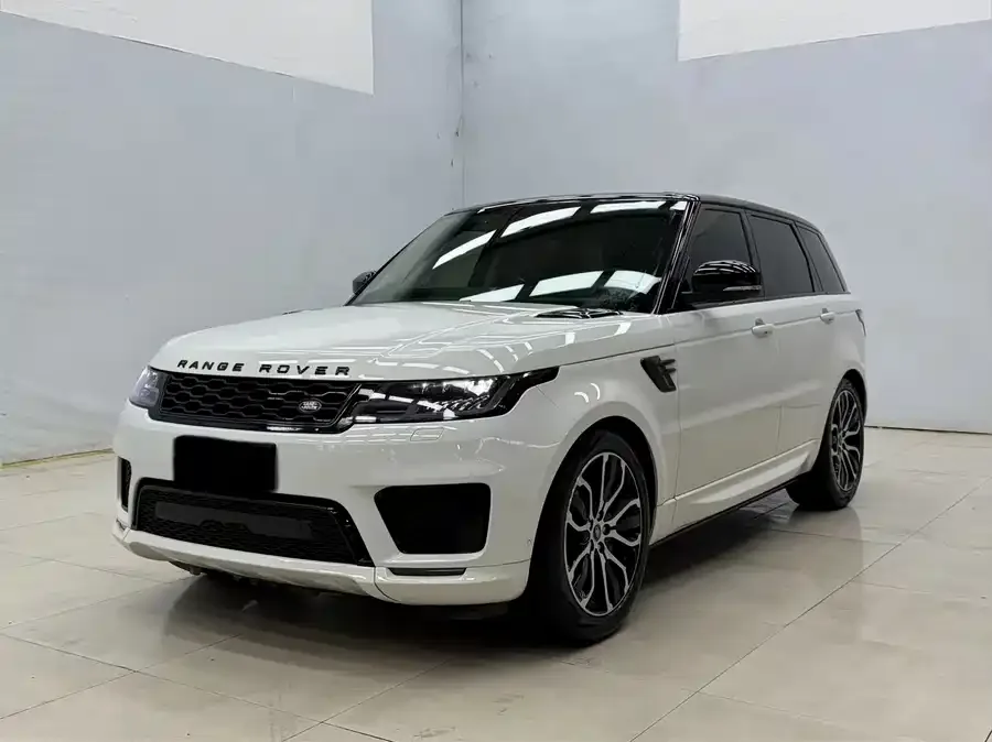 Land Rover Range Rover Sport Range Rover Sport 2022 3.0 L6 Black Edition 2022 — фото 1, купить с доставкой в Москву