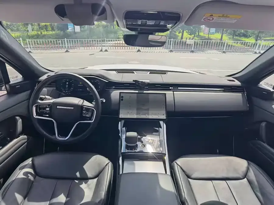 Land Rover Range Rover Sport Range Rover Sport 2024 360PS S 2024 — миниатюра 4