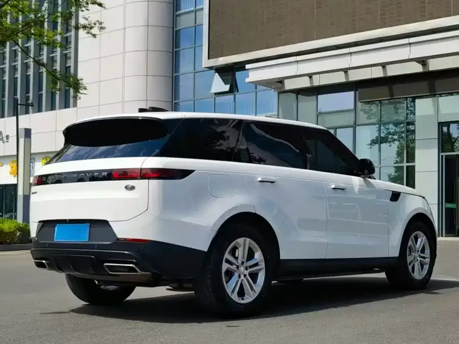 Land Rover Range Rover Sport Range Rover Sport 2024 360PS S 2024 — миниатюра 5