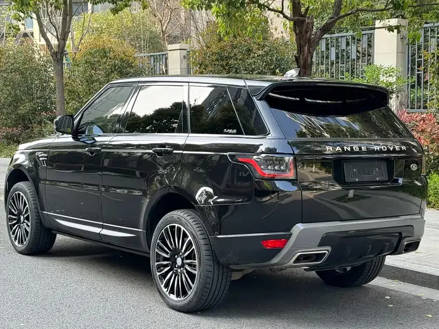 Land Rover Range Rover Sport Range Rover Sport 2021 3.0 L6 SE 2022 — миниатюра 5