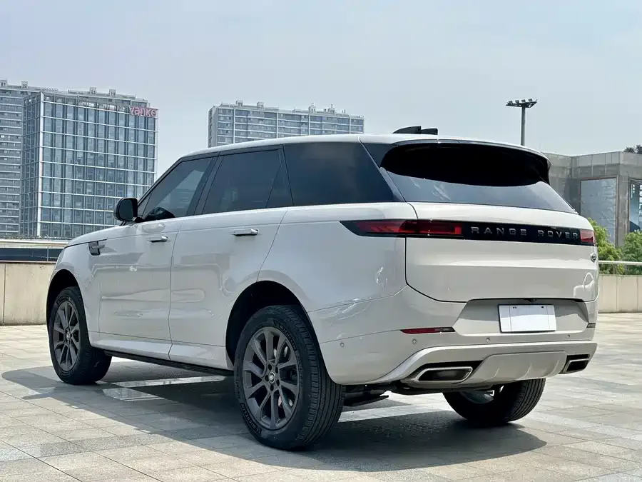 Land Rover Range Rover Sport Range Rover Sport 2023 400PS Dynamic SE 2023 — миниатюра 4