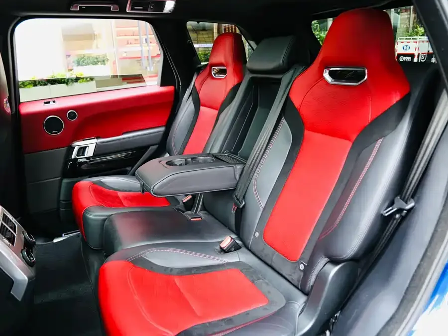 Land Rover Range Rover Sport Range Rover Sport 2021 5.0 SC V8 SVR 2022 — миниатюра 4
