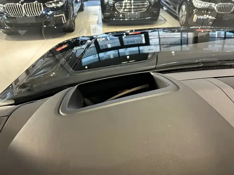 Land Rover Range Rover Sport Range Rover Sport 2022 3.0L6 HST 2022 — миниатюра 4