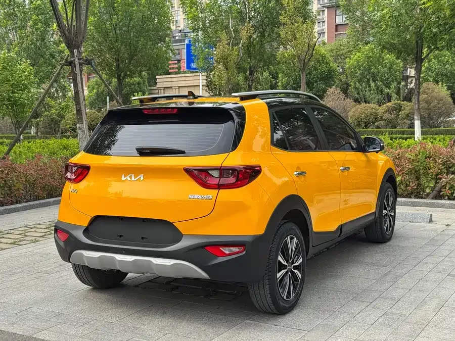 Kia KX1 2021 Yipao 1.4L CVT Sunroof Model 2022 — миниатюра 3