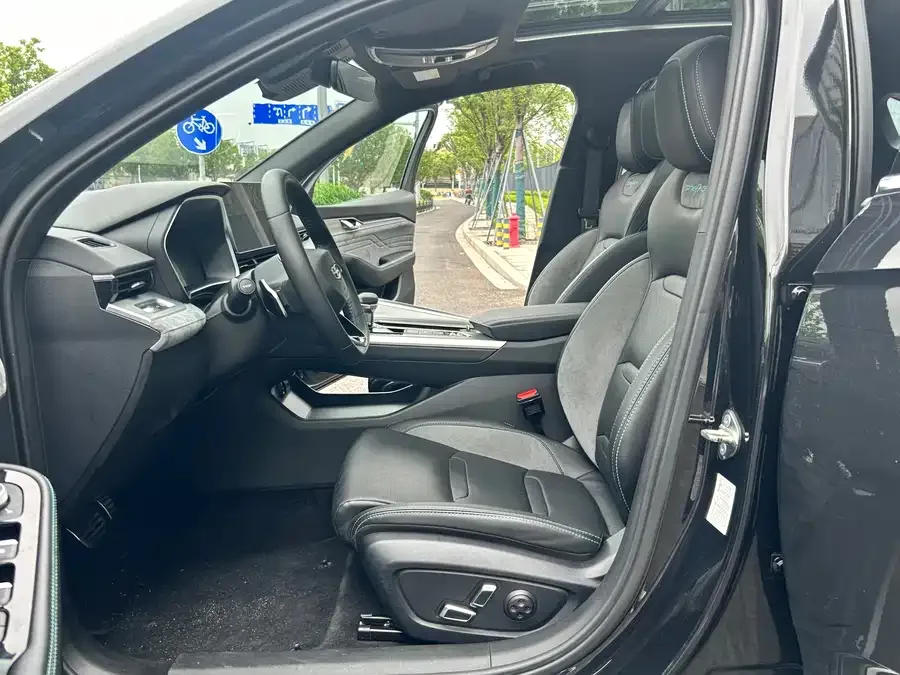 Geely Xingrui Xingrui 2024 1.5TD Longteng Edition 2024 — миниатюра 4