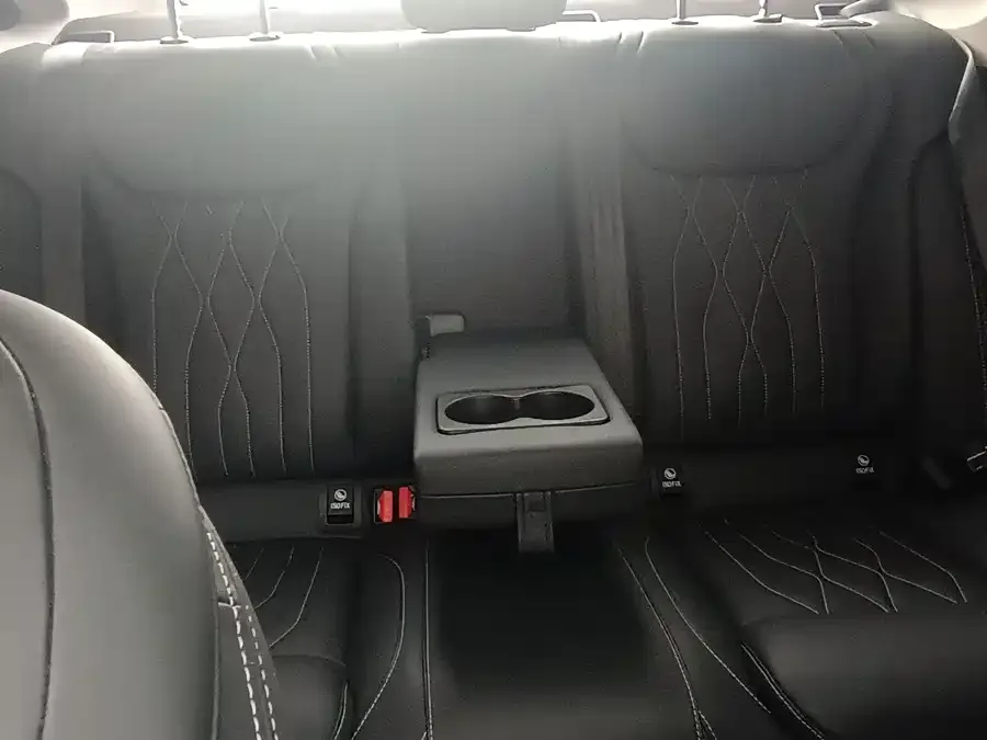 Chery Arrizo 8 Arrizo 8 2024 1.6T DCT Intelligent 2024 — миниатюра 3