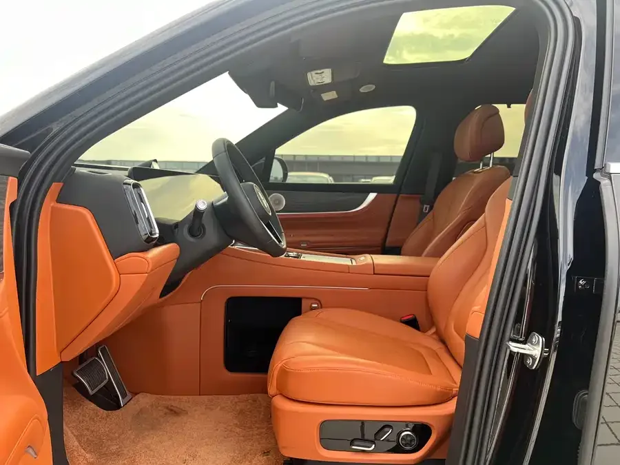 AITO M9 Wenjie M9 2024 Extended Range Max Edition 42kWh 6-seater Edition 2024 — миниатюра 5