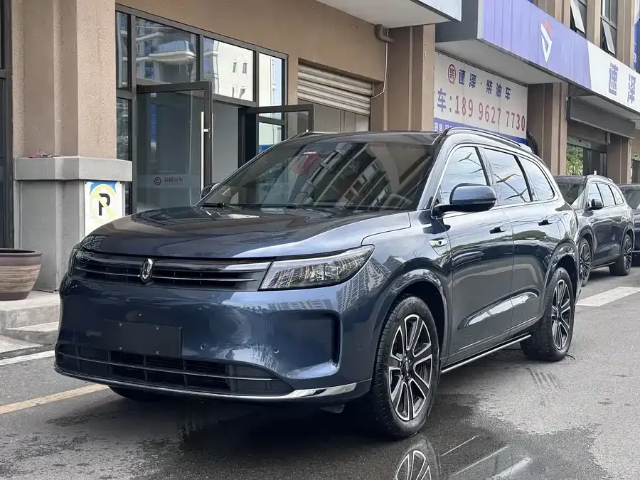 AITO M7 Wenjie M7 2024 1.5T Intelligent Driving Rear-wheel Drive Pro Edition 6 Seaters 2026 — фото 1, купить с доставкой в Москву