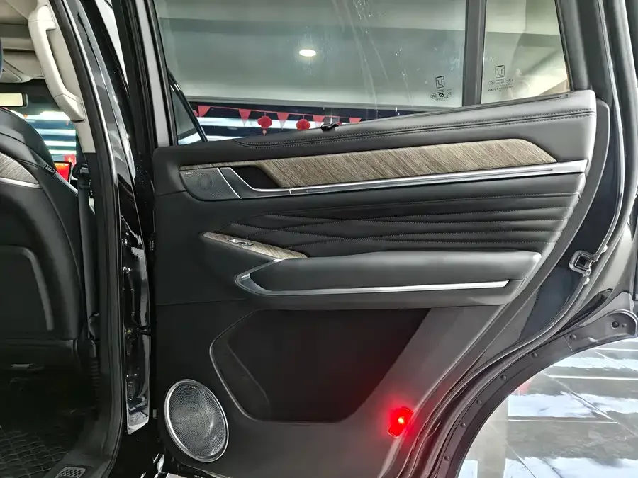 Tank 500 Tank 500 2022 3.0T Sports Edition 5-seater 2022 — миниатюра 3