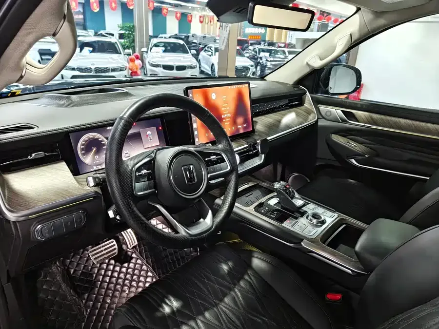 Tank 500 Tank 500 2022 3.0T Sports Edition 5-seater 2022 — миниатюра 5