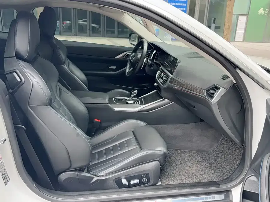BMW 4 Series BMW 4 Series 2022 425i M Sport Package 2022 — миниатюра 2