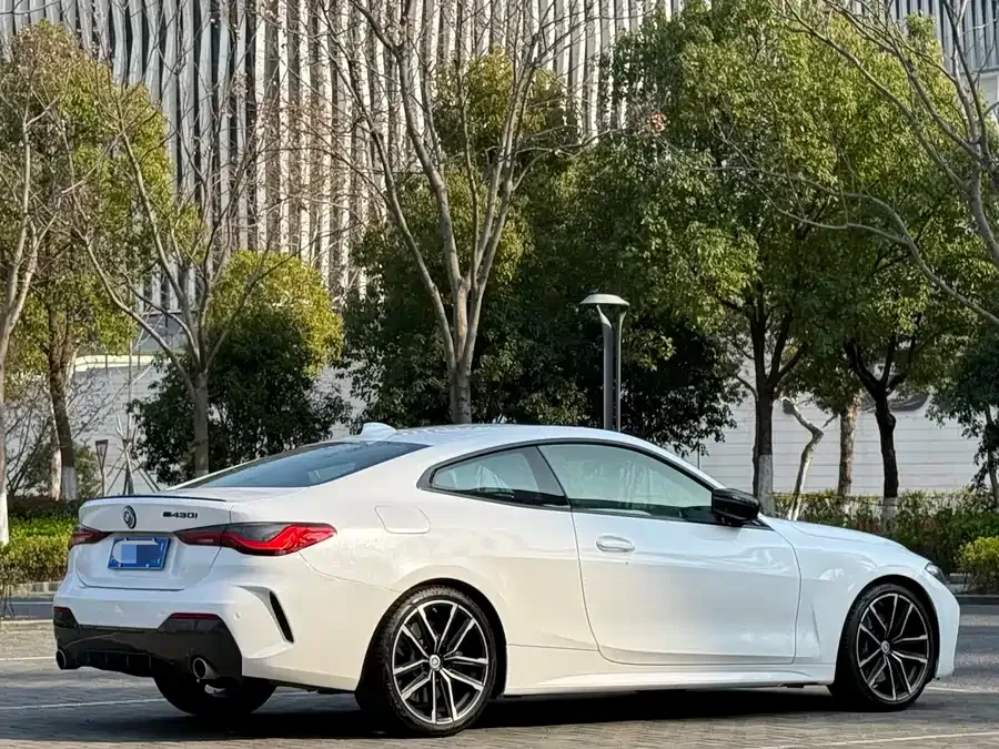 BMW 4 Series BMW 4 Series 2022 430i M Sports Night Package 2022 — миниатюра 2