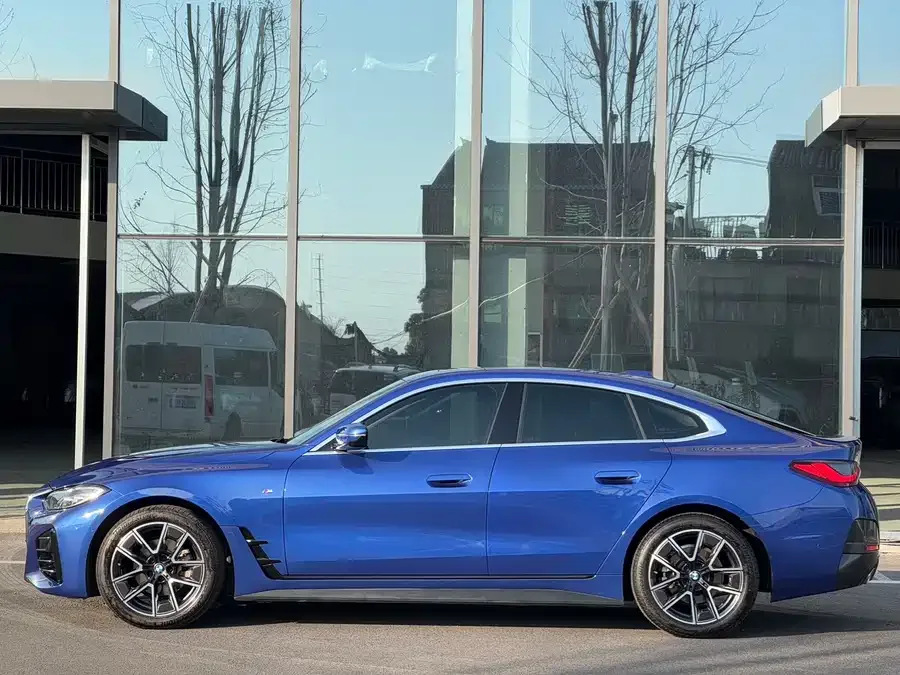 BMW 4 Series 2022 BMW 4 Series 425i Gran Coupe M Sport Package 2023 — миниатюра 2