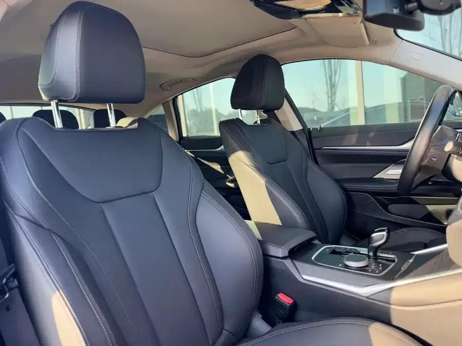 BMW 4 Series 2022 BMW 4 Series 425i Gran Coupe M Sport Package 2023 — миниатюра 4