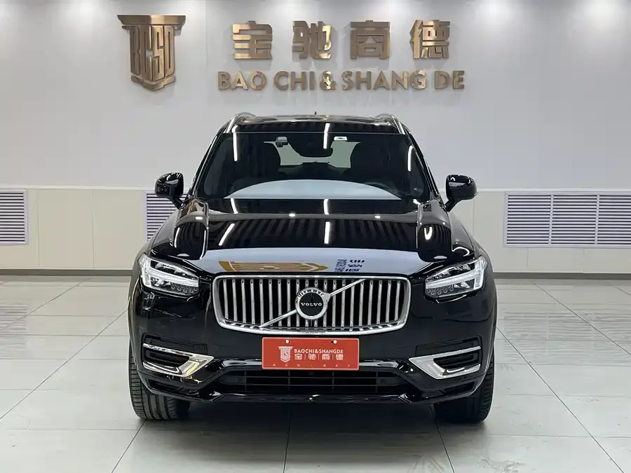 Volvo XC90 2022 B5 Zhixing Deluxe Edition 5-seater 2022 — миниатюра 4