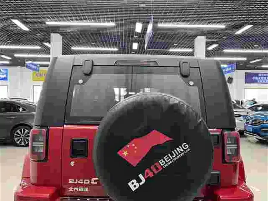 BAIC BJ40 Beijing Off-road BJ40 2022 2.0T Automatic 4WD Business Edition 2022 — миниатюра 2