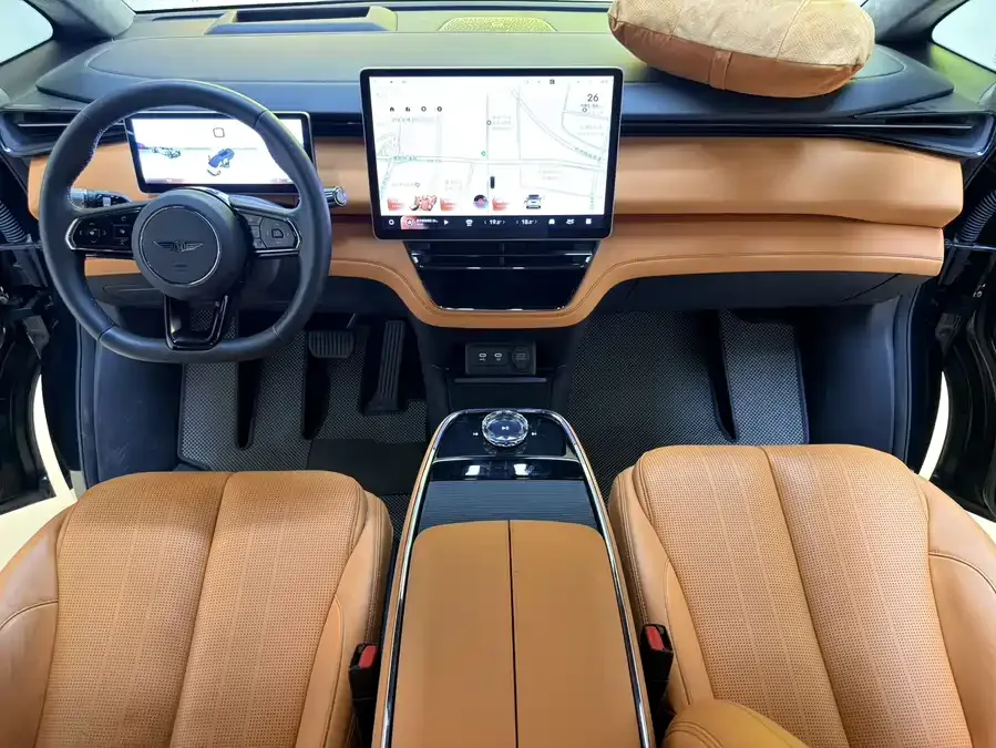 Geely Yizhen L380 Yizhen L380 2024 140 degree 6-seater 4WD Ultra 2025 — миниатюра 2