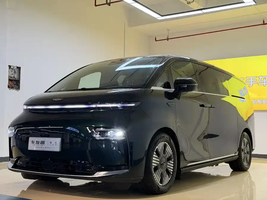 Geely Yizhen L380 2025