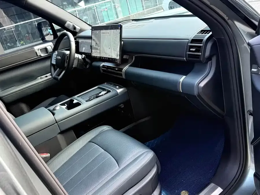 BYD Leopard Titanium 7 Titanium 7 2025 190KM AWD Max Edition 2025 — миниатюра 4
