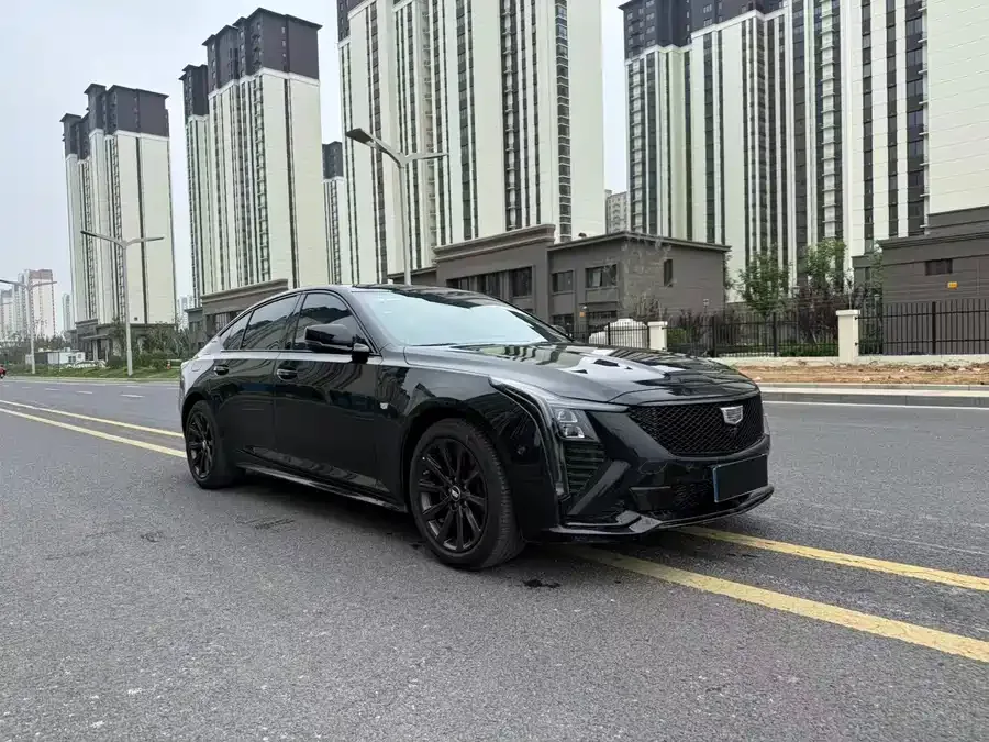 Cadillac CT5 2025