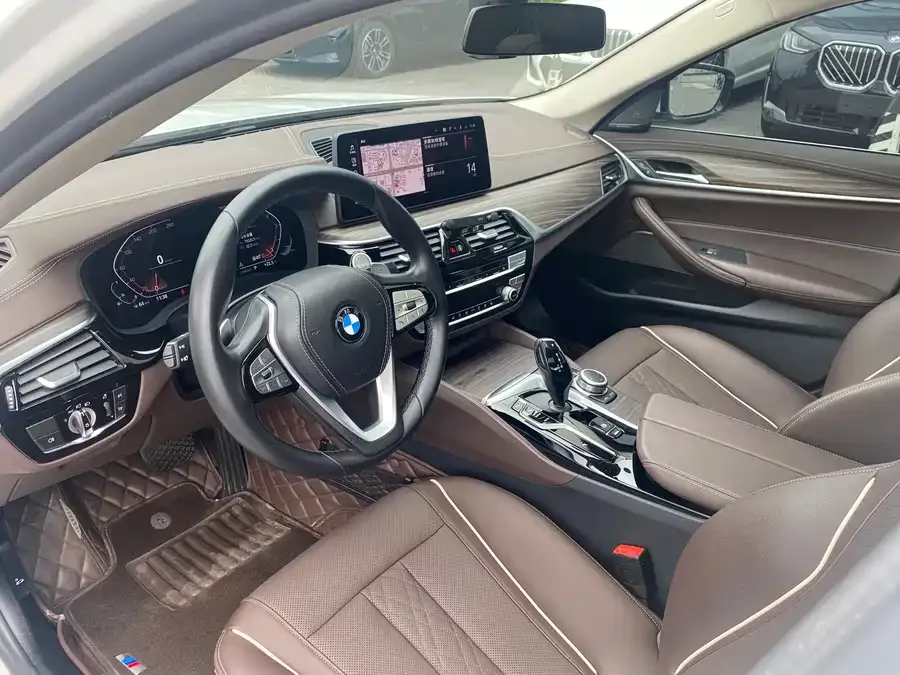 BMW 5 Series BMW 5 Series 2022 530Li Leading Luxury Package 2022 — миниатюра 3