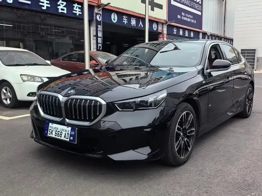 BMW 5 Series 2026