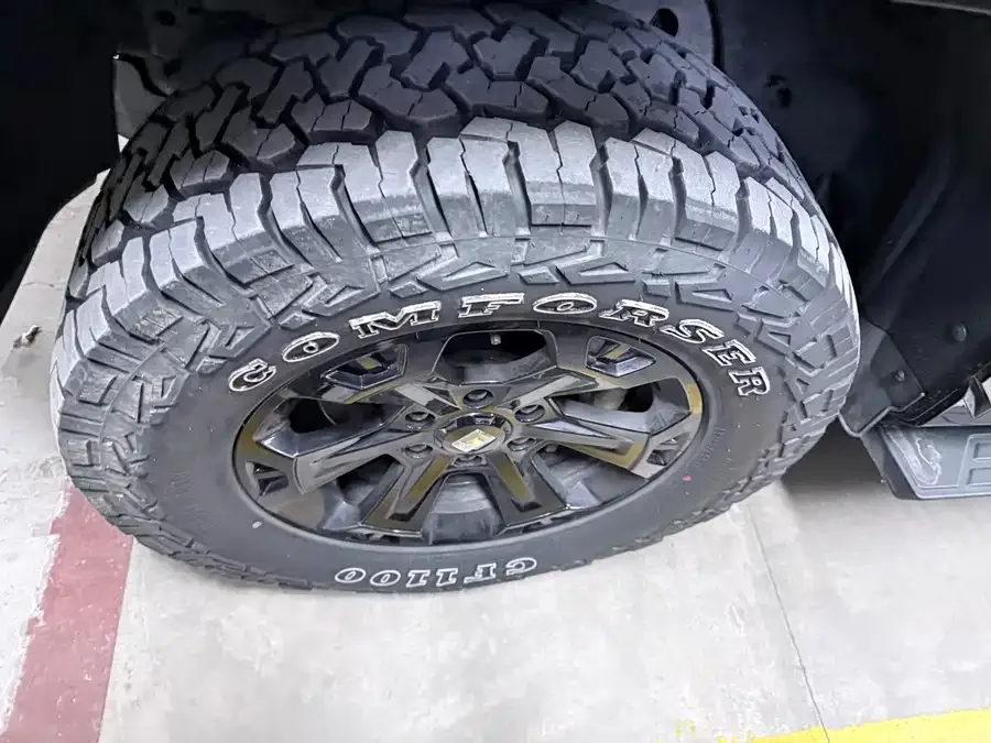 Tank 400 New Energy Tank 400 New Energy 2024 Hi4-T Off-Road Edition 2024 — миниатюра 2