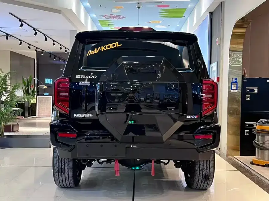 Tank 400 New Energy Tank 400 New Energy 2024 Hi4-T Off-Road Edition 2025 — миниатюра 5
