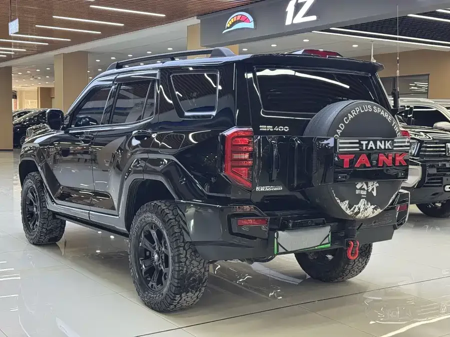 Tank 400 New Energy Tank 400 New Energy 2024 Hi4-T Off-Road Edition 2025 — миниатюра 4