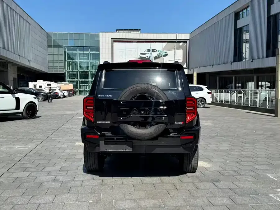 Tank 400 New Energy Tank 400 New Energy 2024 Hi4-T Off-Road Edition 2025 — миниатюра 2