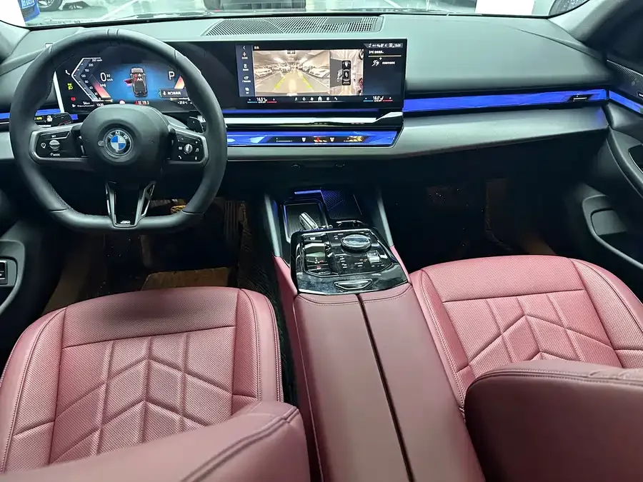 BMW 5 Series BMW 5 Series 2025 530Li Leading M Sport Package 2025 — миниатюра 4