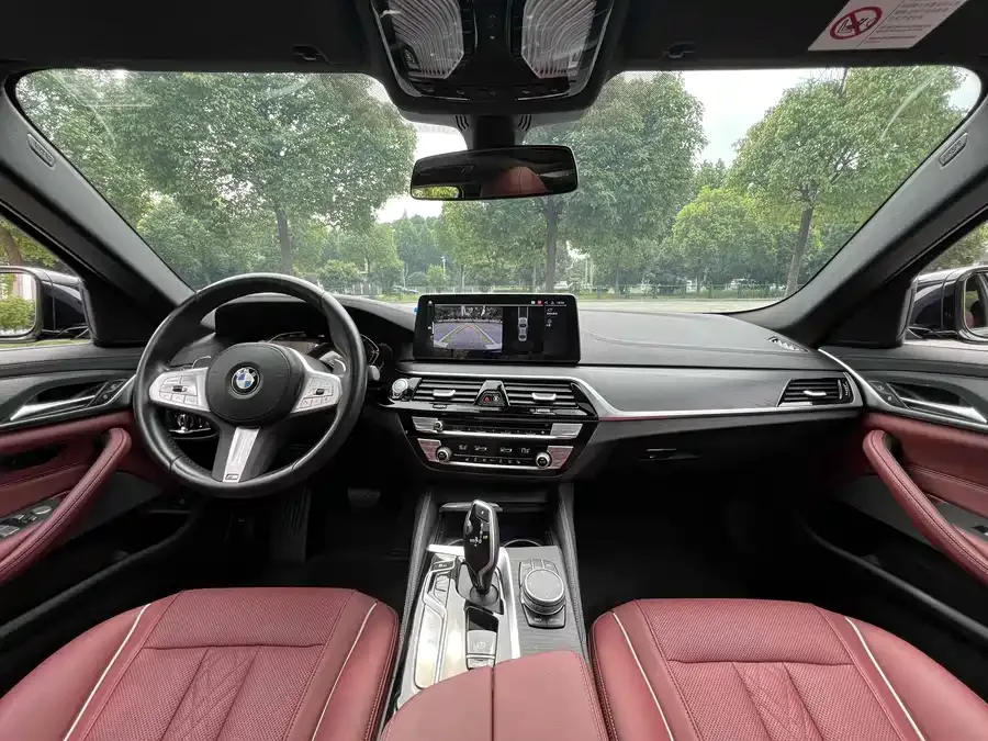 BMW 5 Series BMW 5 Series 2023 530Li Leading M Sport Package 2023 — миниатюра 3