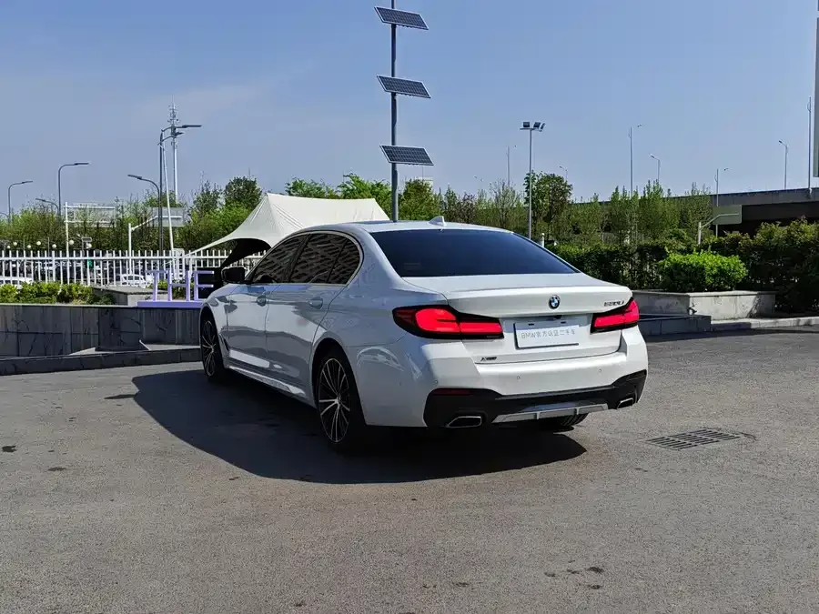 BMW 5 Series BMW 5 Series 2023 530Li xDrive M Sport Package 2024 — миниатюра 2