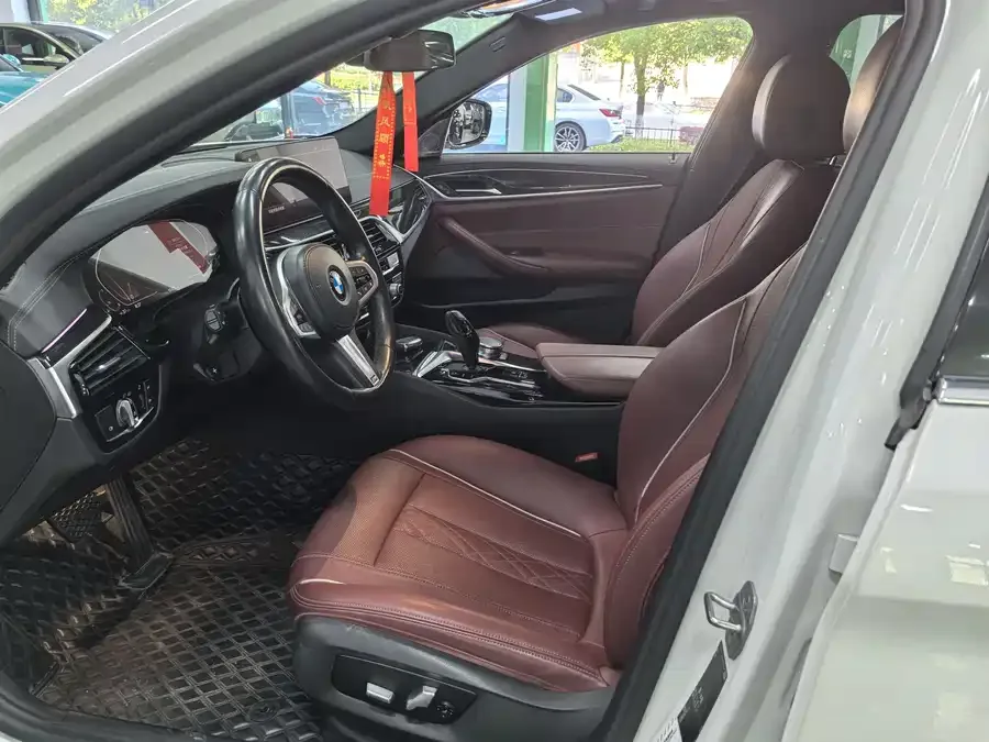 BMW 5 Series BMW 5 Series 2022 525Li M Sport Package 2022 — миниатюра 5