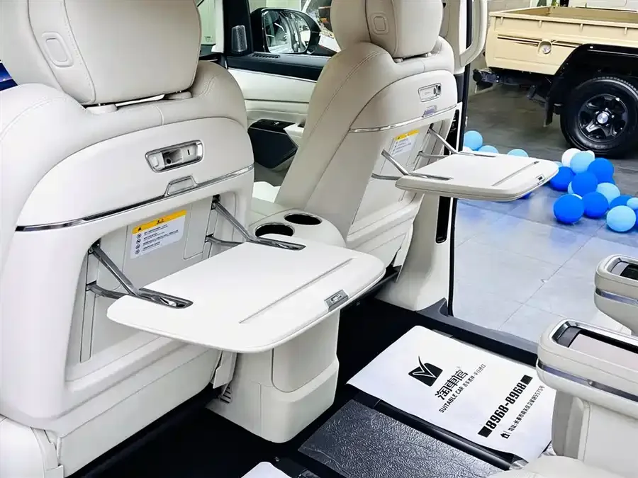 Geely Galaxy V900 Galaxy V900 2026 Golden Sunshine Collector's Edition 2026 — миниатюра 5