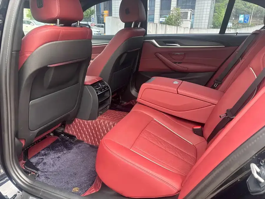 BMW 5 Series BMW 5 Series 2023 530Li Leading M Sport Package 2024 — миниатюра 4