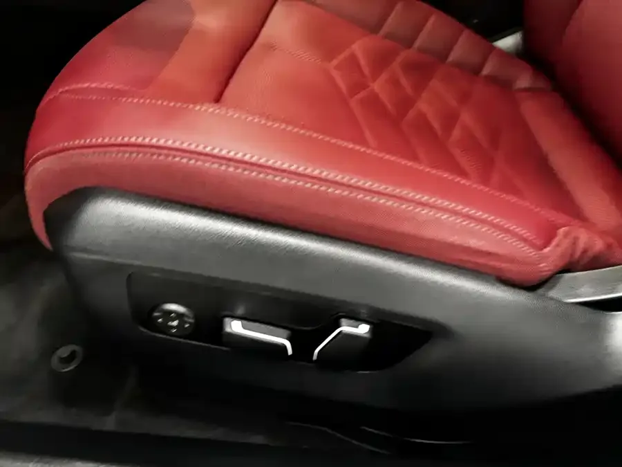 BMW 5 Series BMW 5 Series 2024 530Li Exclusive M Sports Package 2024 — миниатюра 4