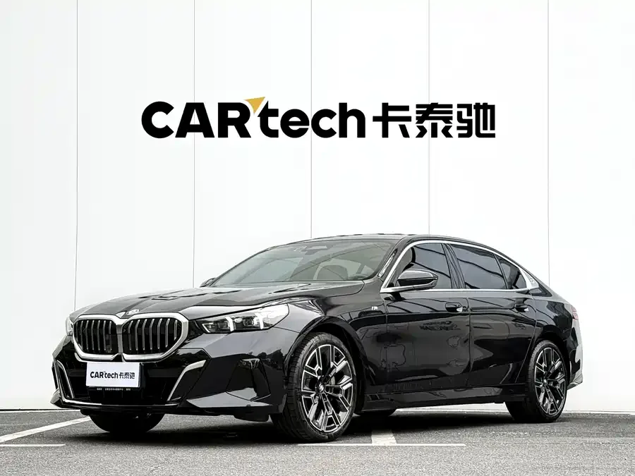 BMW 5 Series 2025