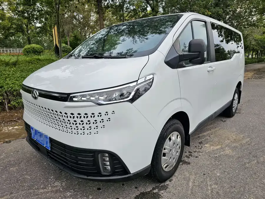 Maxus Xintu V70 2024