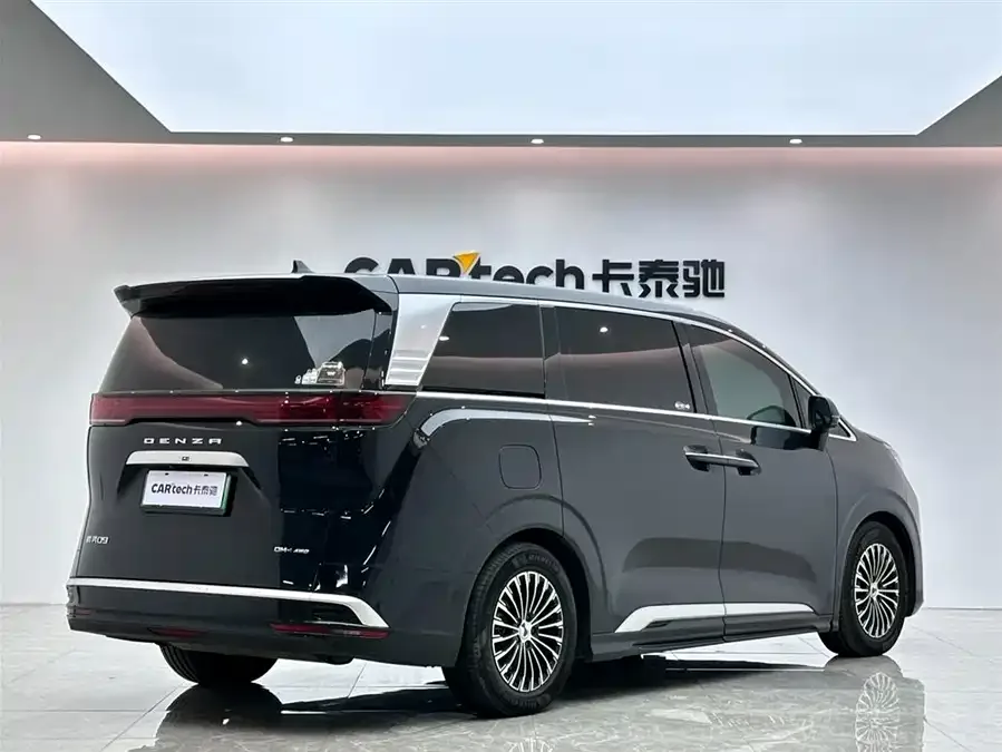 BYD D9 DENZA D9 2024 DM-i 980 4WD Premium Edition 2024 — миниатюра 2