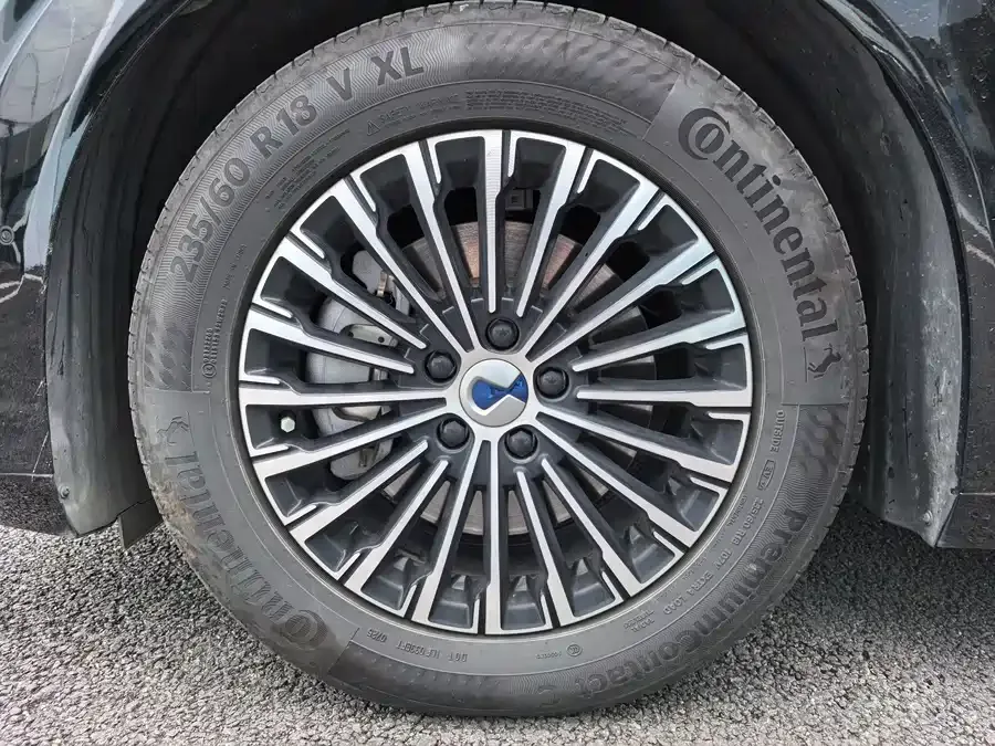 BYD D9 BYD D9 2025 DM-i Intelligent Driving Edition 1020 4WD Premium Edition 2025 — миниатюра 3