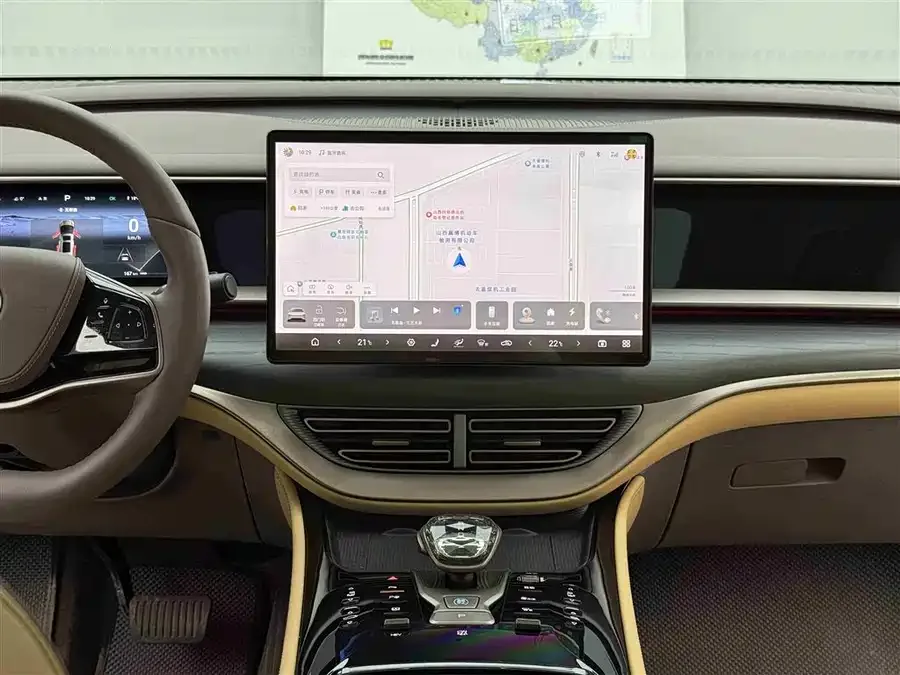 BYD D9 BYD D9 2022 DM-i 970 4WD Flagship Model 2024 — миниатюра 3