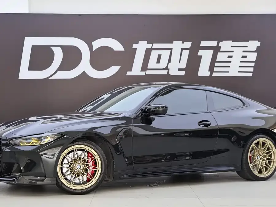 BMW M4 2024